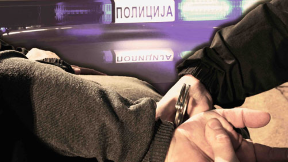 Uhapšeni zbog prevare starice